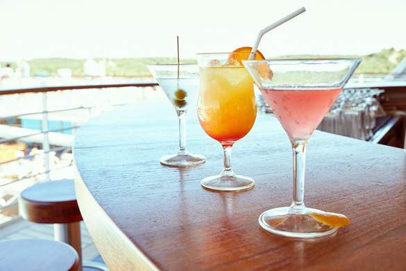 Seabourn - Sky Bar.jpg